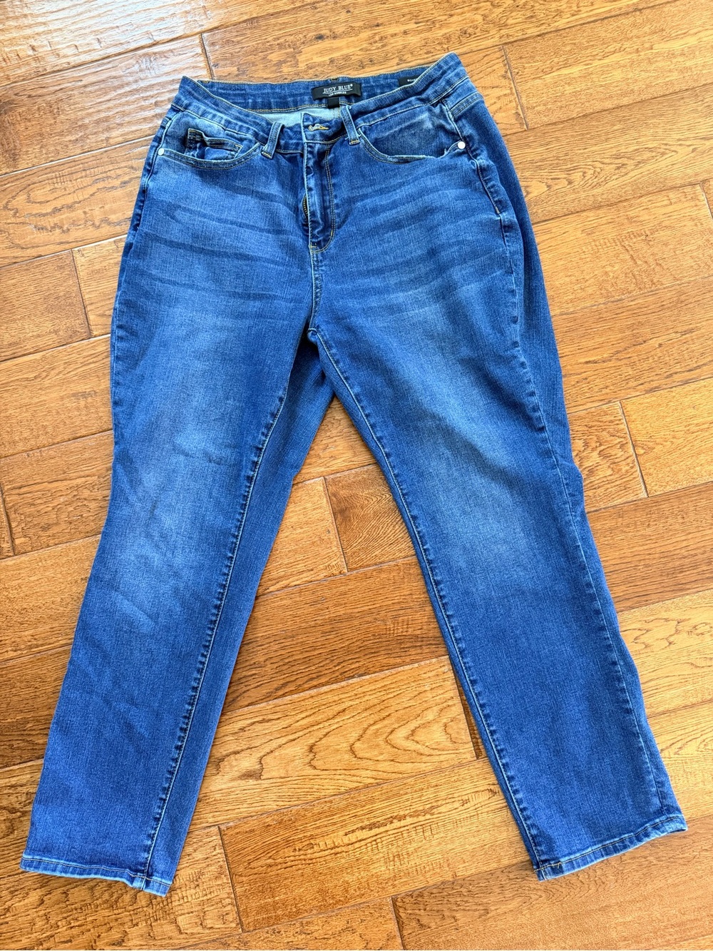 Judy Blue Medium Blue Boyfriend Jeans